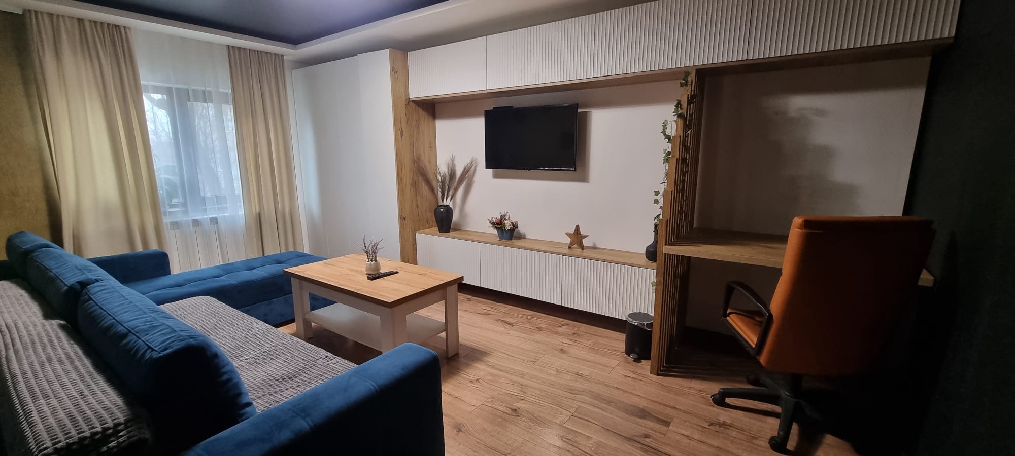 Urban Chroma